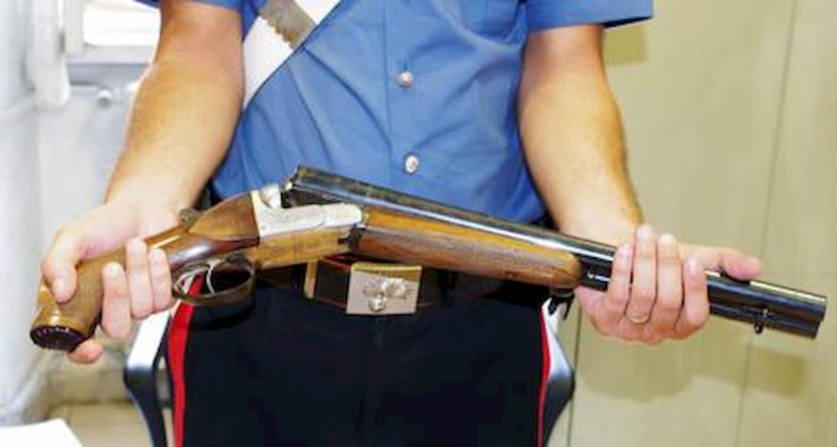 Santa Maria del Cedro, badante tiene in ostaggio per ore l'anziano che assisteva