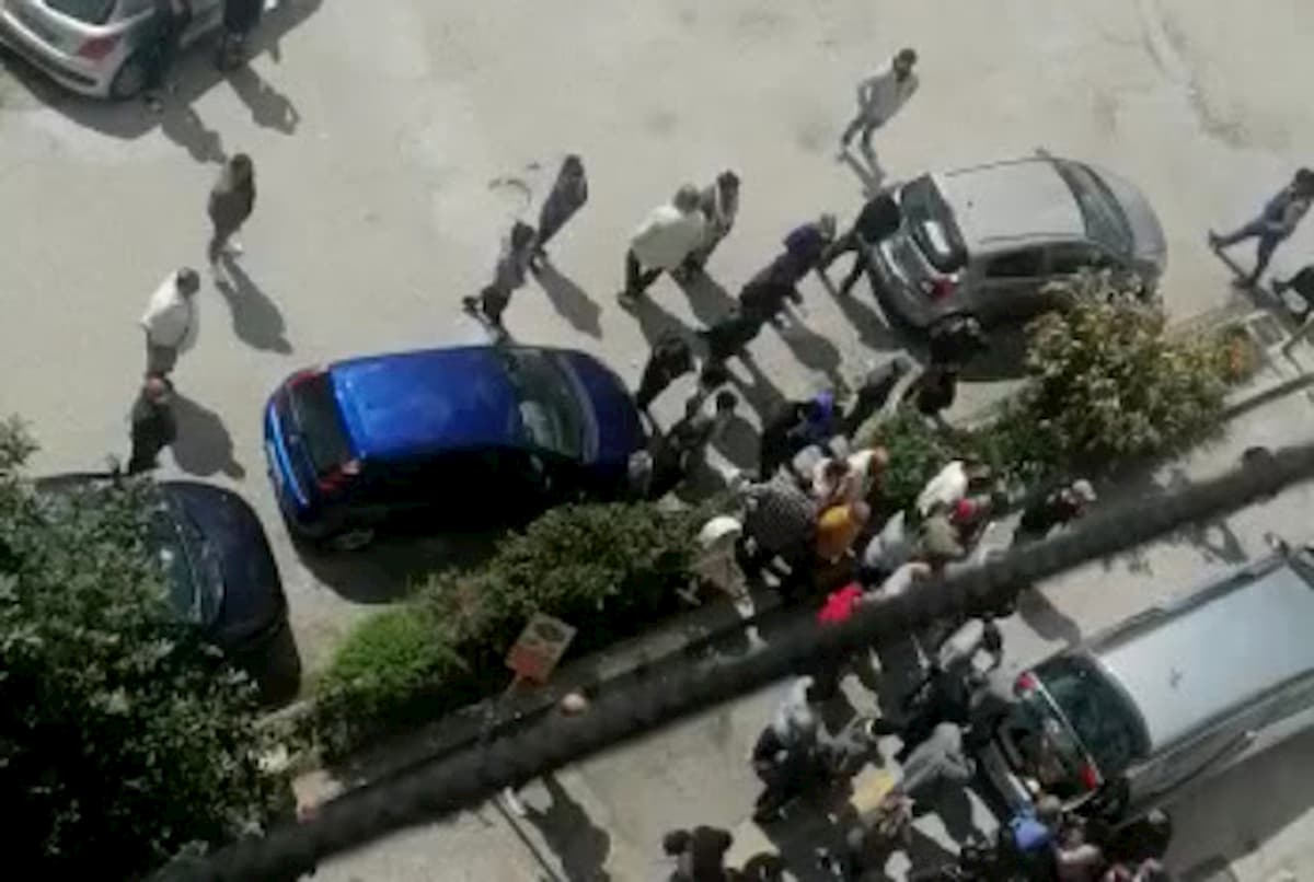 Da Vasto al funerale rom a Campobasso, ora si teme focolaio. Quartiere isolato, ira cittadini