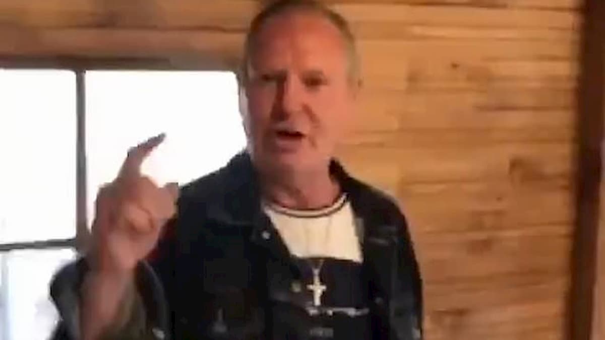 Paul Gascoigne lasciato dalla fidanzata perché ha violato la quarantena per andare a bere