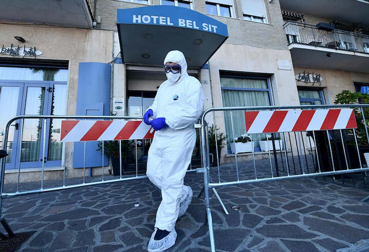 In albergo come? Le soluzioni dei Grand Hotel: tampone 24 ore prima, bagagli disinfettanti, termoscanner...