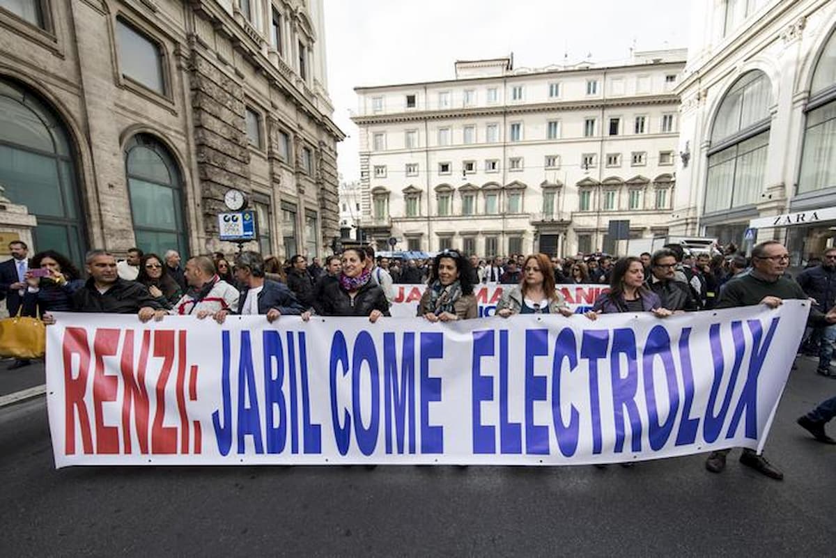 Marcianise (Caserta), l'americana Jabil licenzia 190 dipendenti