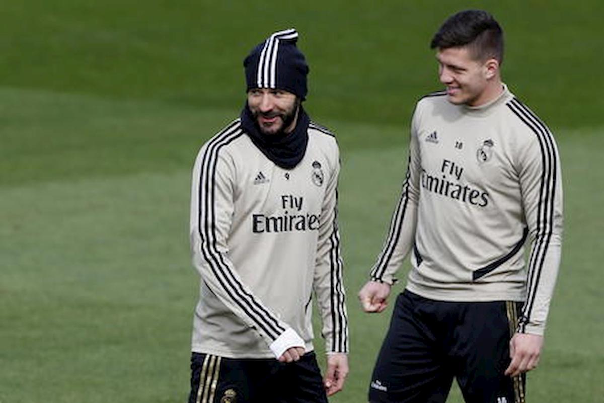 Real Madrid, Jovic si è fratturato il piede cadendo dal balcone