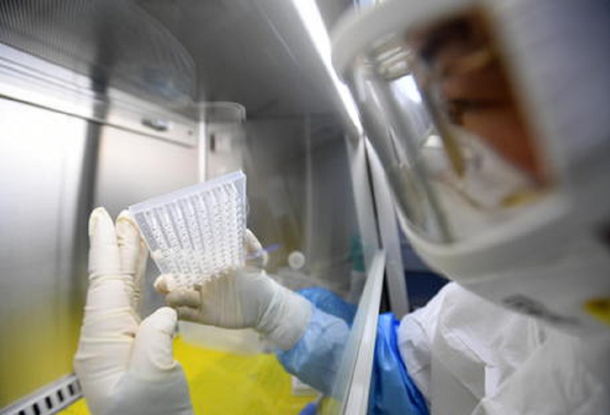 Anticorpi monoclonali, la Fda autorizza a usare il trattamento di Eli Lilly (in ospedale e negli ambulatori)