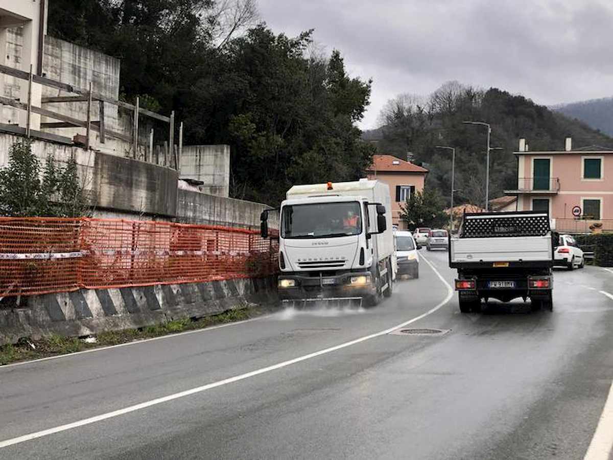 lavaggio strade ansa