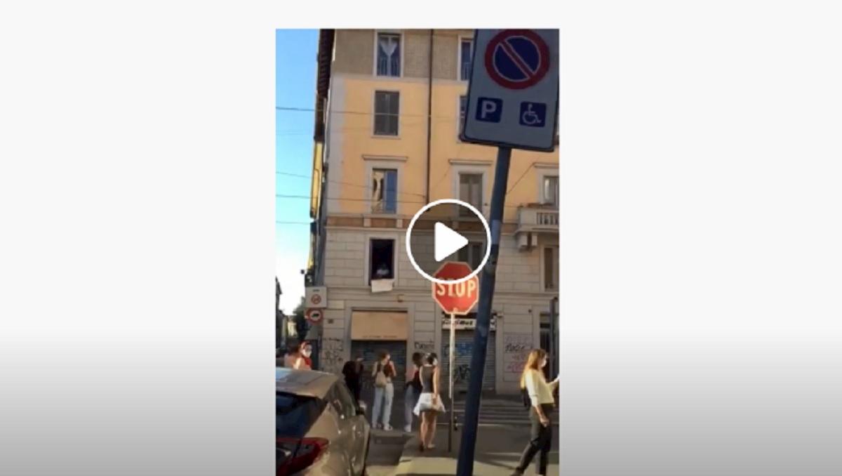 milano festa in strada coronavirus