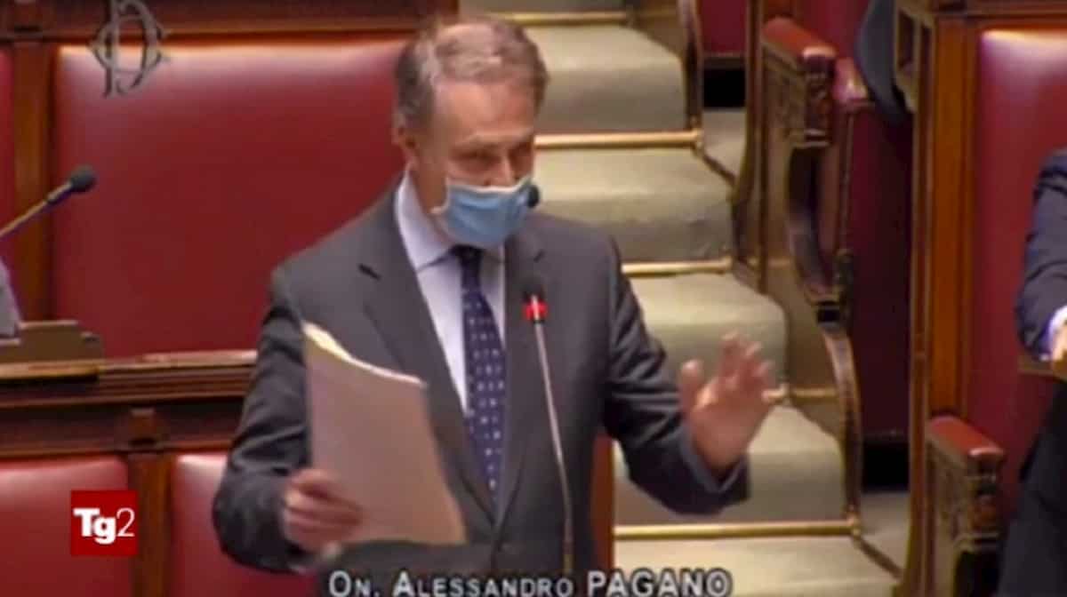 Tg2 "cancella" Lega da Alessandro Pagano. E non fa sentire quando dice "Silvia Romano neo terrorista"