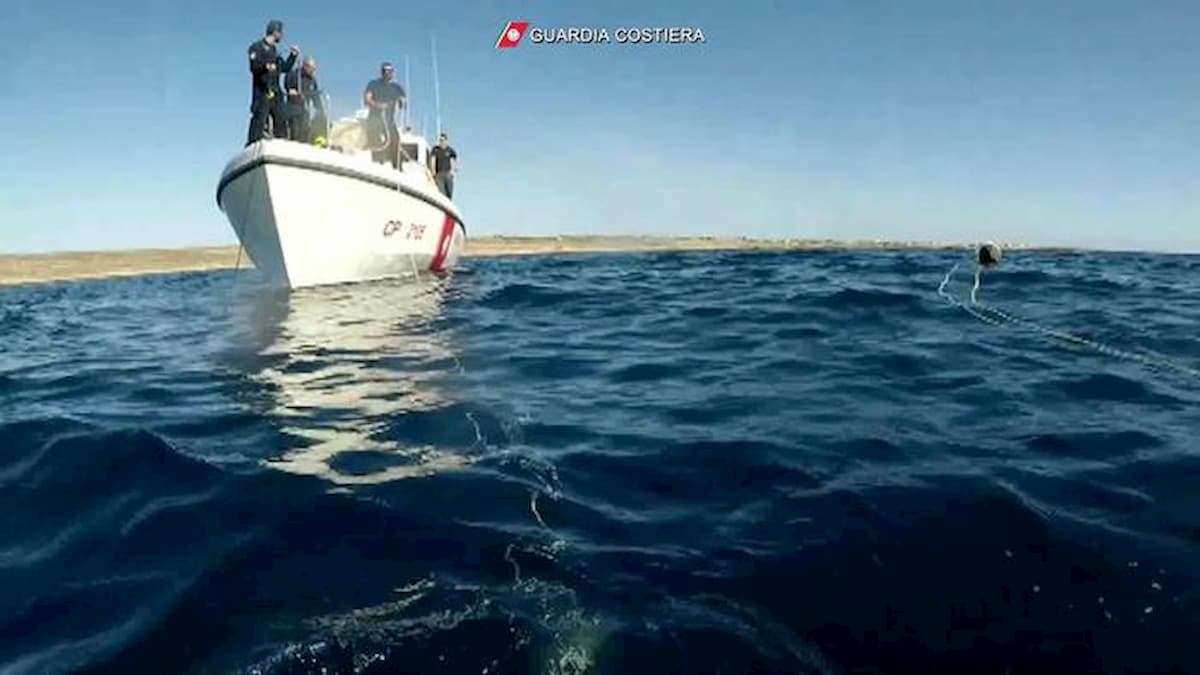 Peschereccio di Terrasini disperso, si cercano ancora padre e figlio