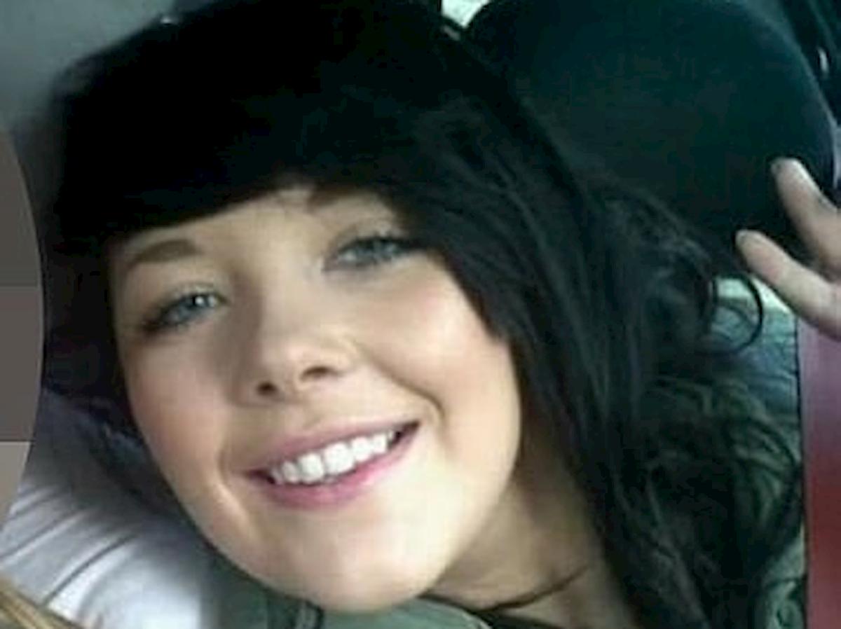 Gb, cadavere di donna carbonizzato e smembrato trovato in due valige nella foresta