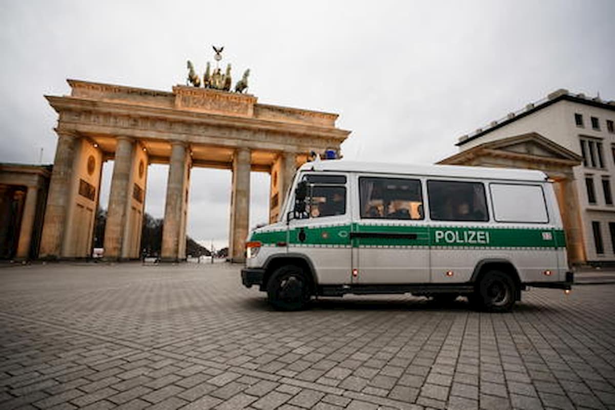 Germania, uccise i figli soffocandoli con della schiuma isolante: condannato all'ergastolo