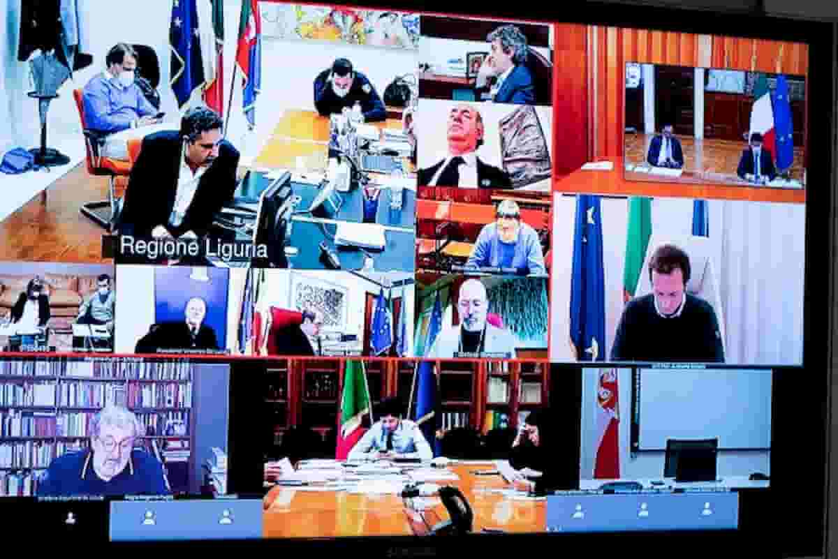 Governo Conte abdica ai Governatori mercanti, De Luca svela re nudo. Art 1 Protocollo: "Arrangiamoci"