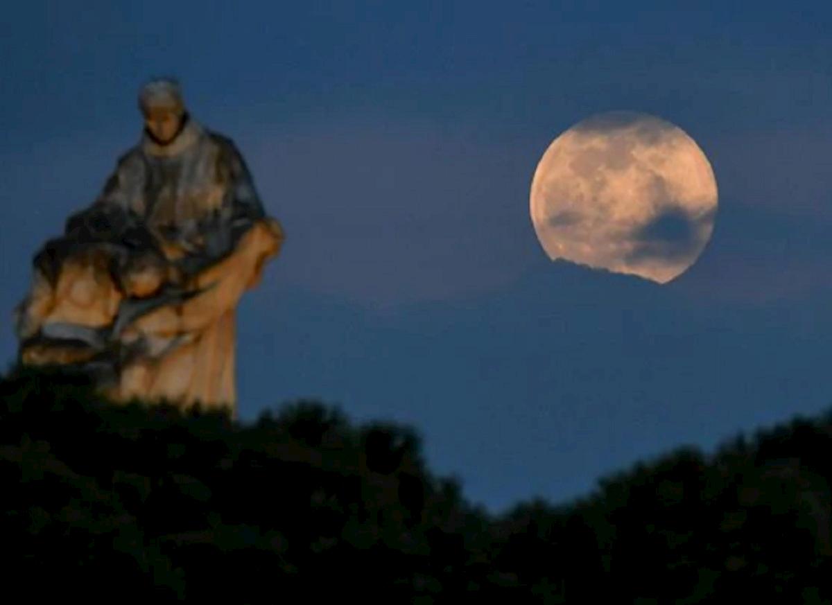 super luna 2020 roma