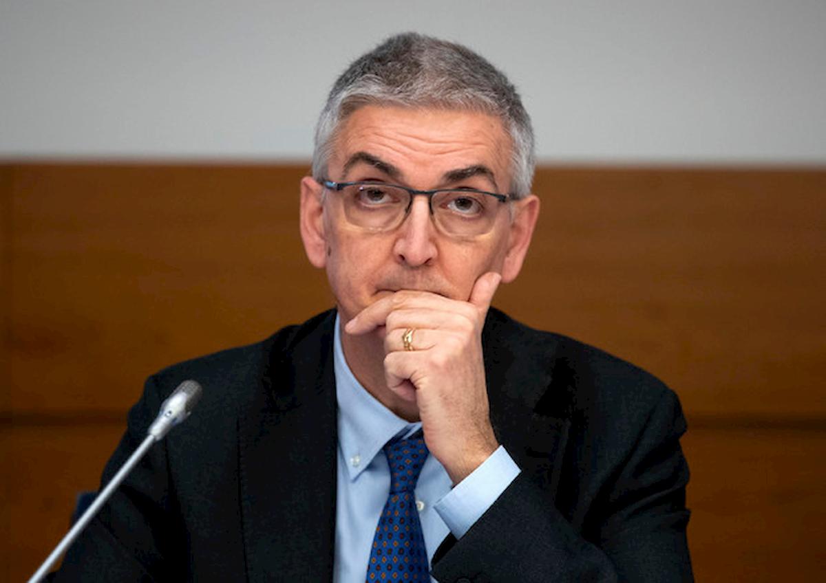 Coronavirus, Brusaferro (Iss): "Casi in calo in tutte le Regioni, anche Lombardia. Rt non è una pagella"