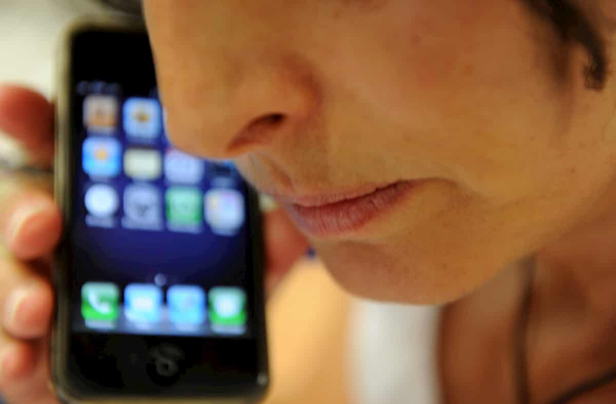 Coronavirus: un'app che lo diagnostica dal respiro nel microfono dello smartphone. La stanno progettando negli Usa