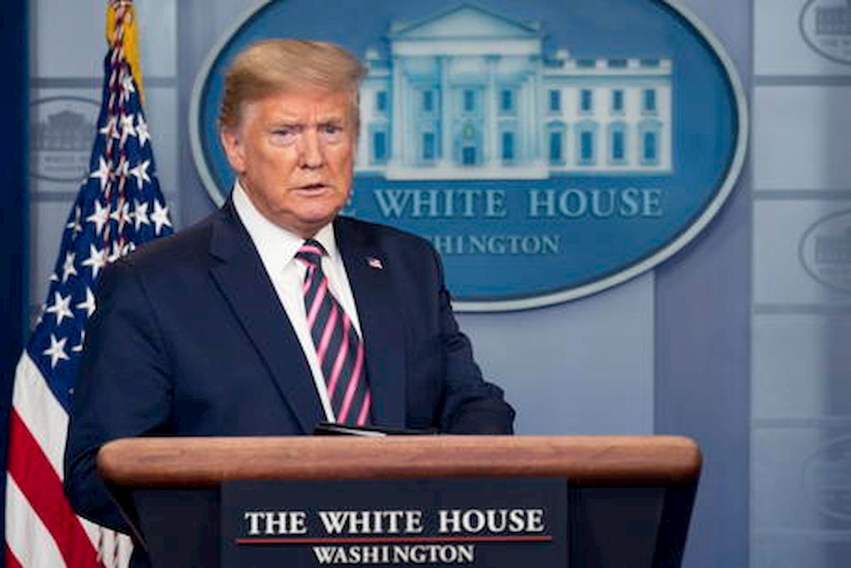 Trump cambia slogan, teme la non rielezione: Biden avanti 6 punti nei sondaggi