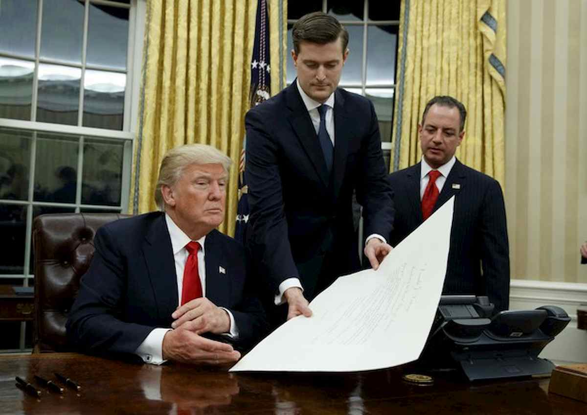 Coronavirus, positivo membro staff della Casa Bianca. Ma Trump è negativo