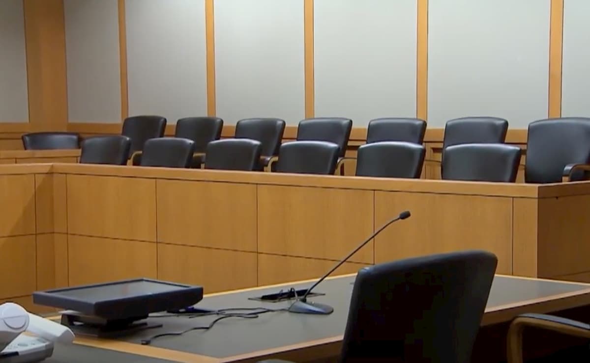 Lockdown, negli Usa il primo processo in videoconferenza su Zoom (e in diretta YouTube)