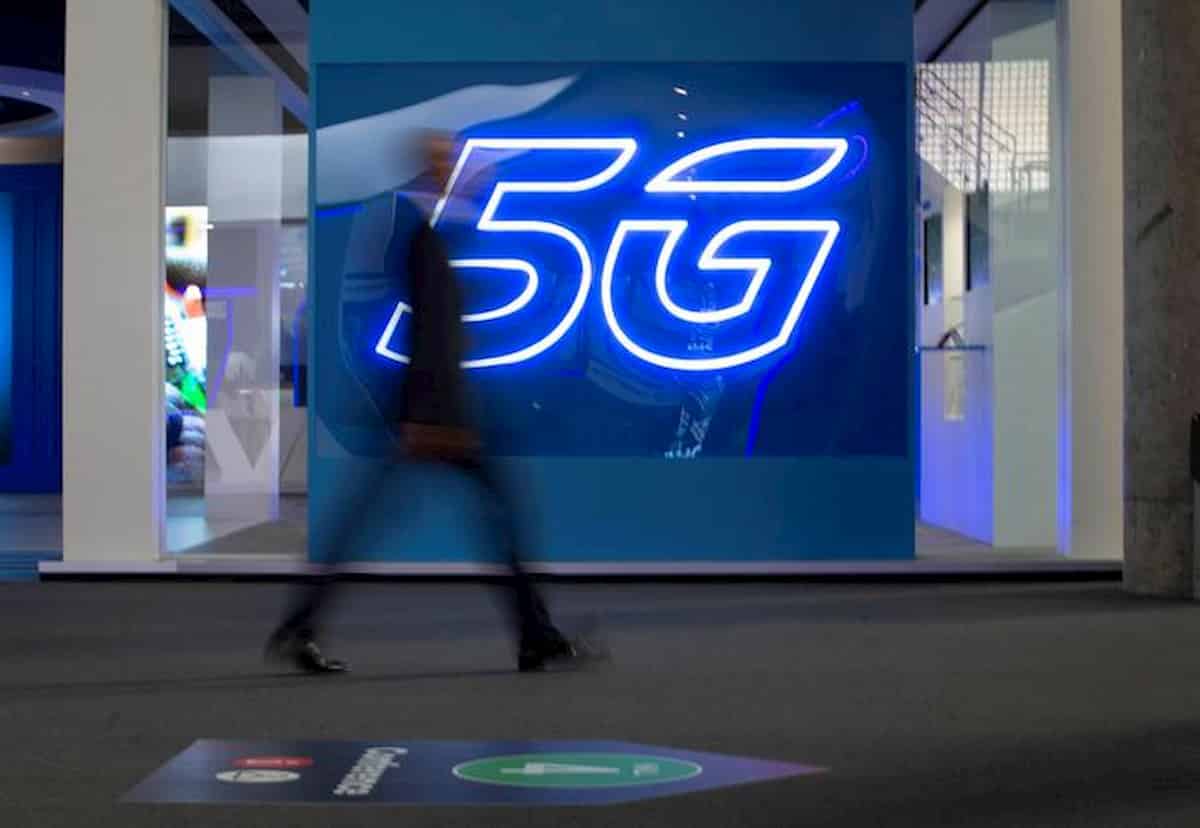 Antenne 5G, 500 Comuni hanno detto no. Ma non dovevamo diventare smart connessi?