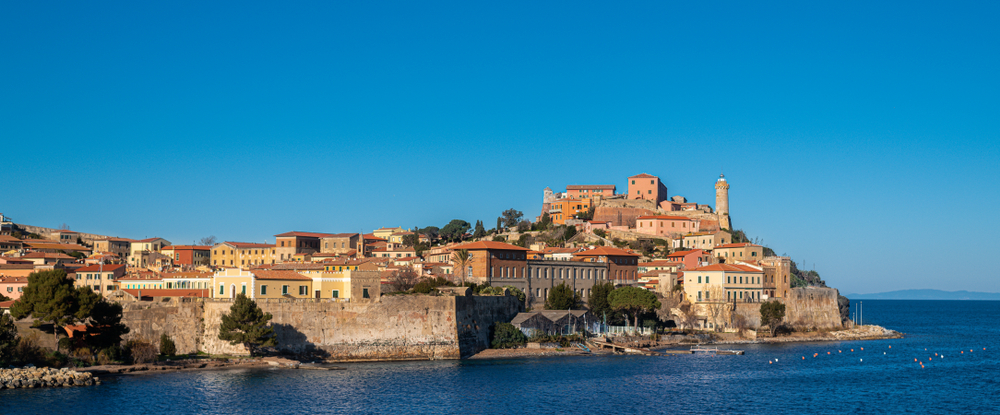 Viaggi all'Elba: limitazioni e opportunità dopo il coronavirus