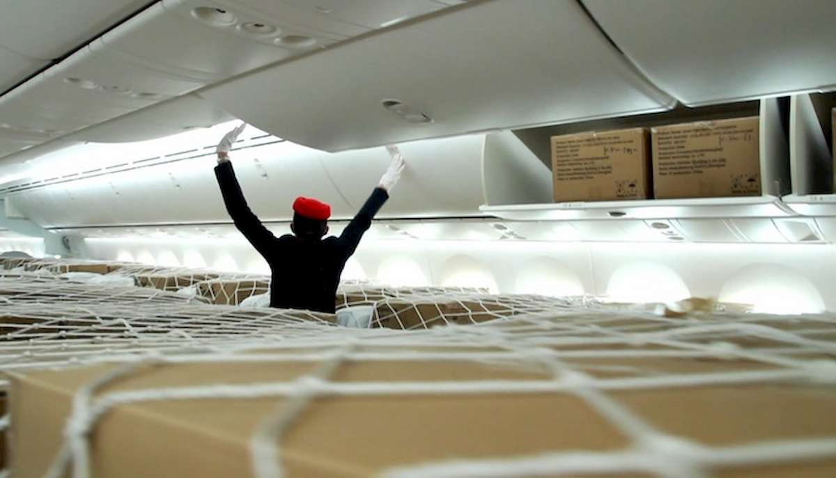 divieto dei bagagli a bordo negli aerei