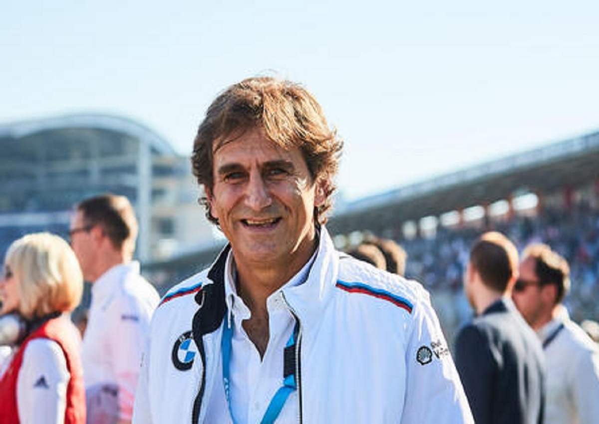 Alex Zanardi in una foto Ansa