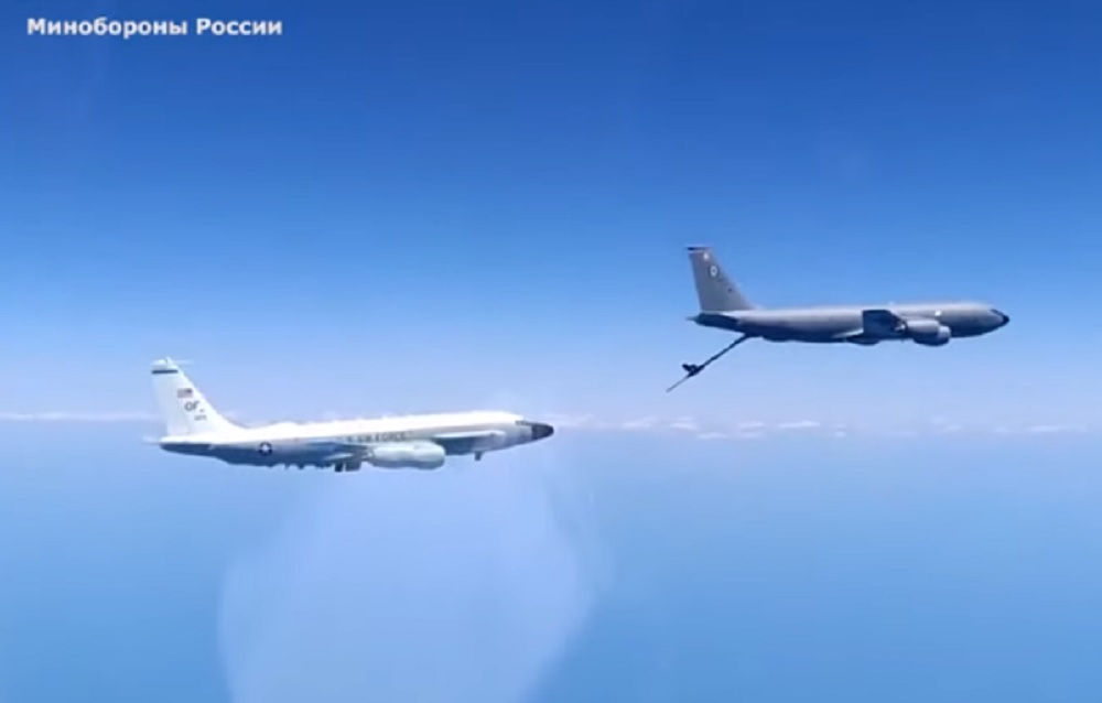 Caccia russo intercetta voli spia americani sul Mar Nero. Il VIDEO dell'affiancamento