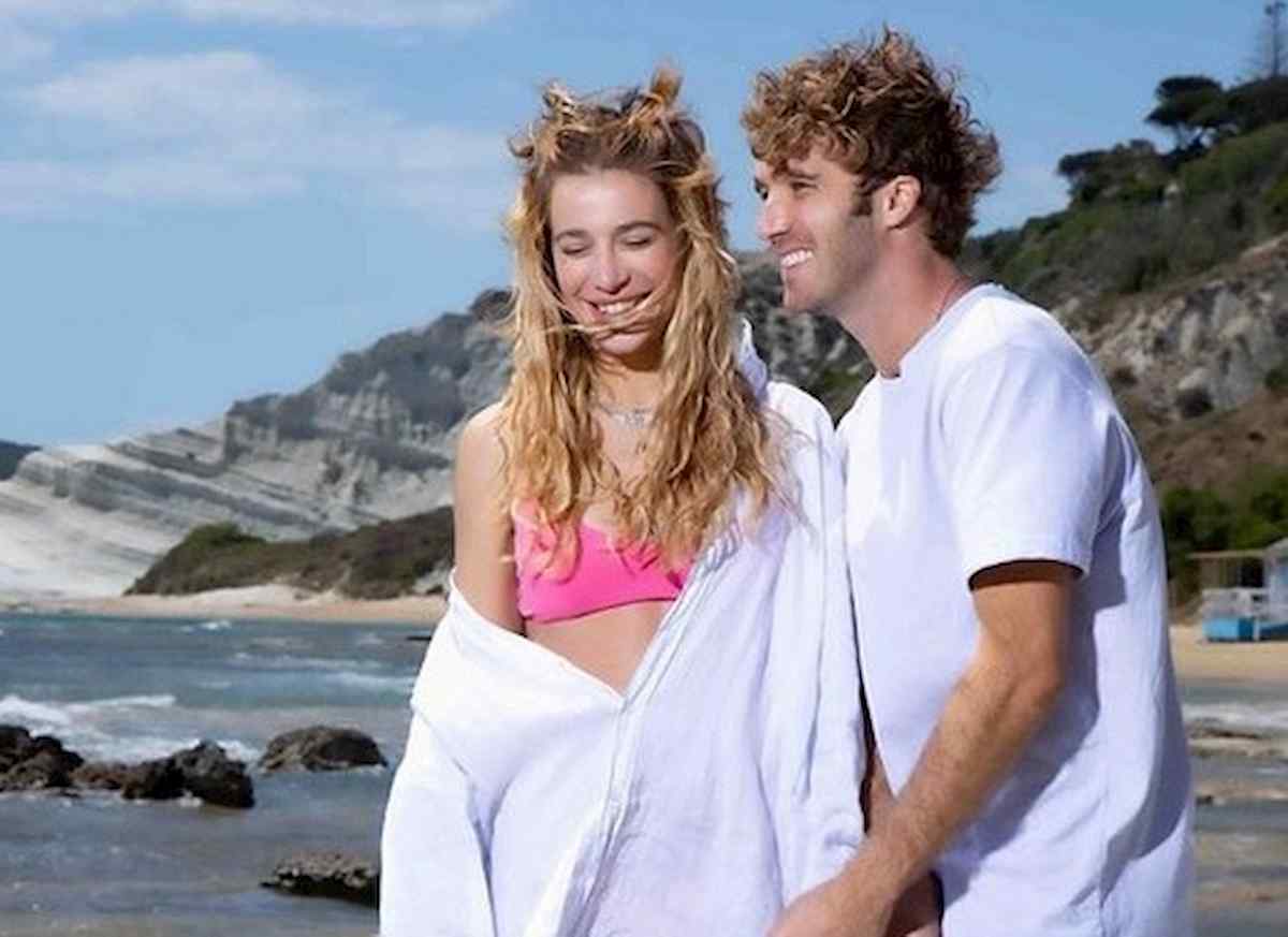 Temptation Island smentisce Clizia Incorvaia e Paolo Ciavarro. "Non li abbiamo mai invitati"