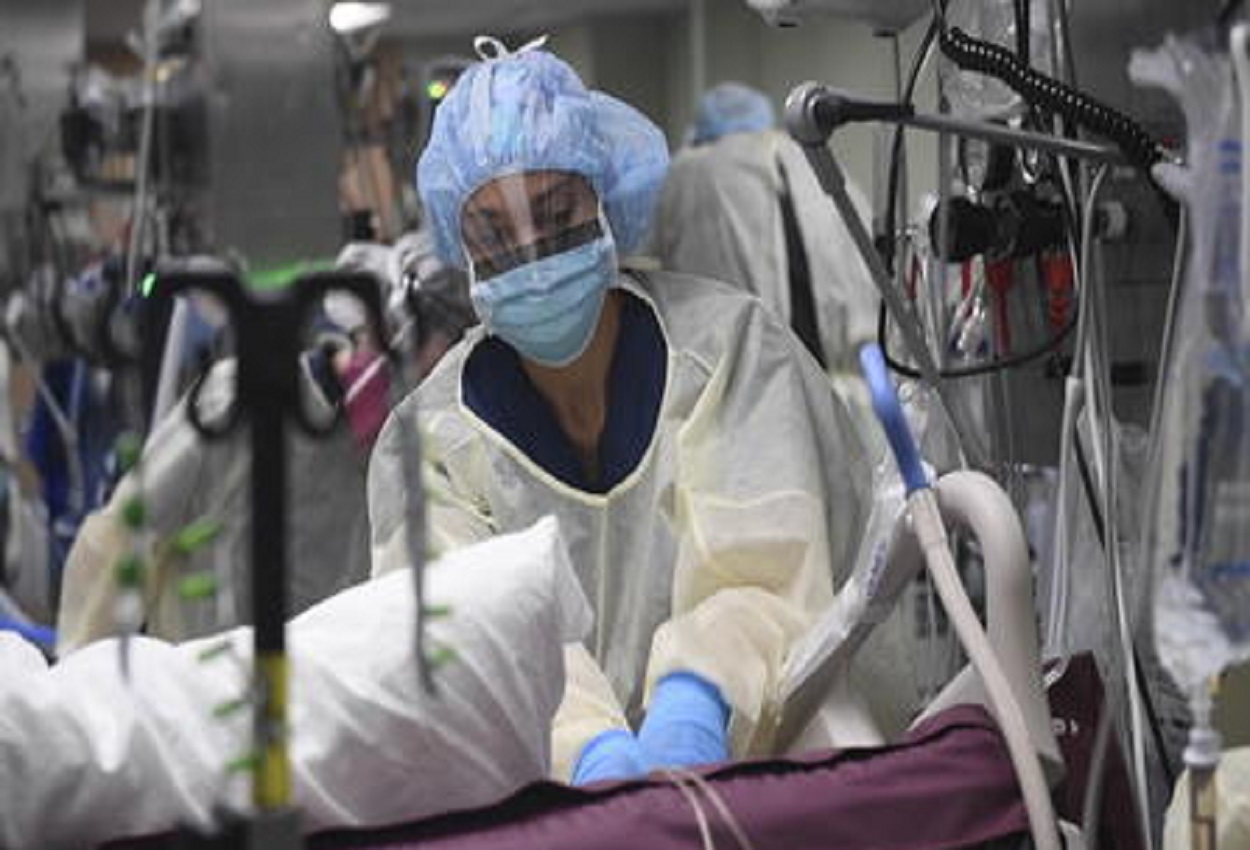 Coronavirus, le terapie intensive occupate dai pazienti Covid sopra la soglia d'allerta del 30%