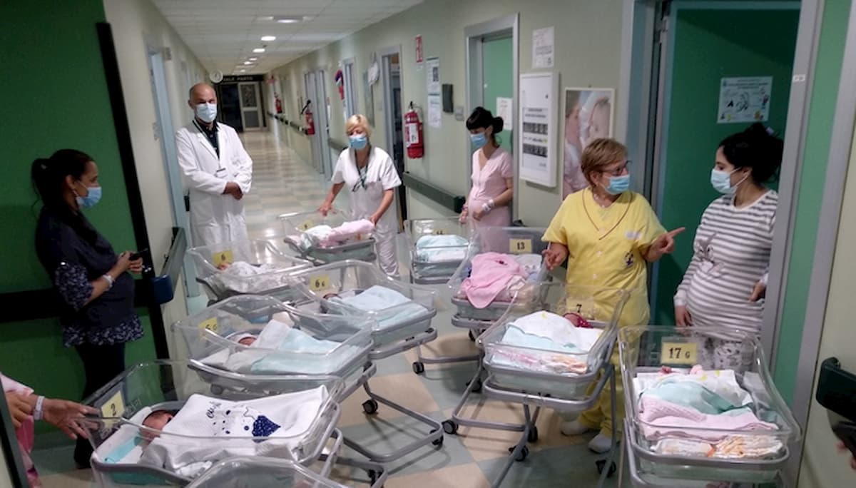 Baby boom a Cremona: sono nati 15 bimbi in 24 ore