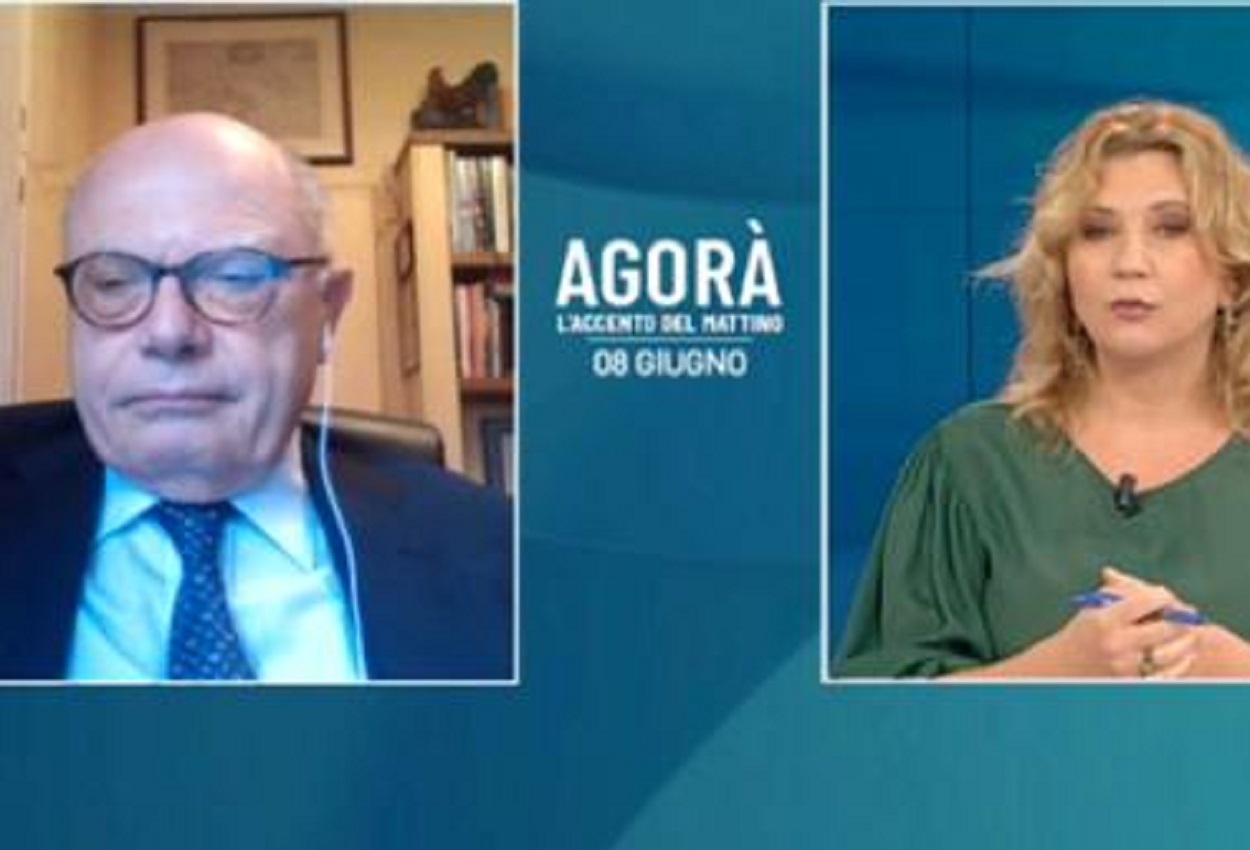 Incendio nello studio Rai di Agorà, slitta la messa in onda del programma