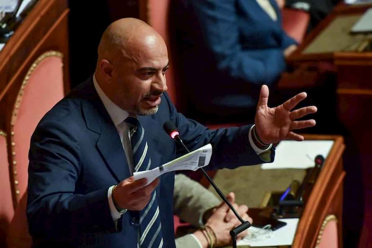 Lega sirena padana attira gli insoddisfatti del M5s. Ne mancano 5 e il governo Conte cade