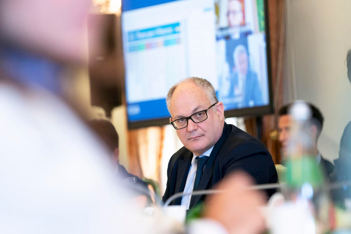 Il ministro Gualtieri annuncia: "Da luglio taglio delle tasse in busta paga per 16 milioni di lavoratori"