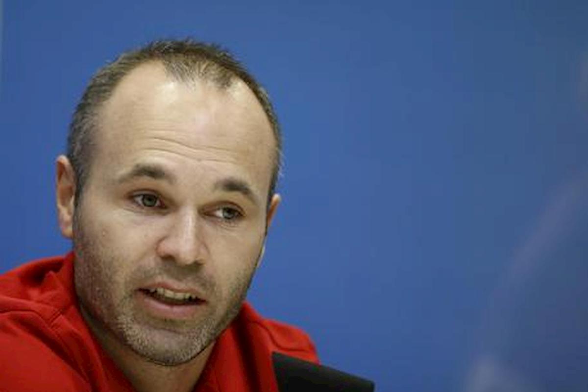 Iniesta: "Il mio calciatore ideale? Un mix tra Messi, Xavi, Ramos e Ronaldo"