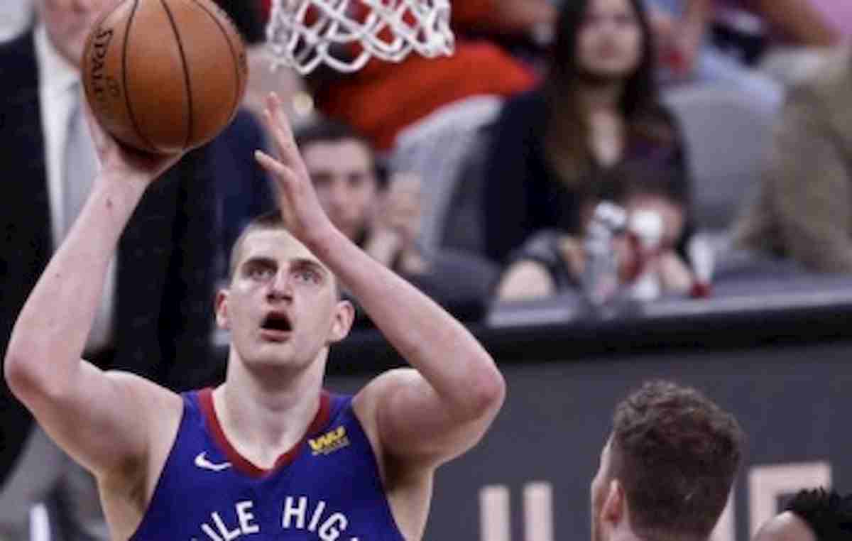 Nikola Jokic ha il coronavirus come Djokovic