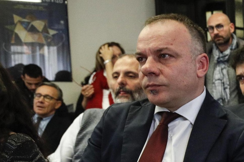 Diffamazione, bavaglio, ecco come il M5s vuole uccidere la libertà di stampa