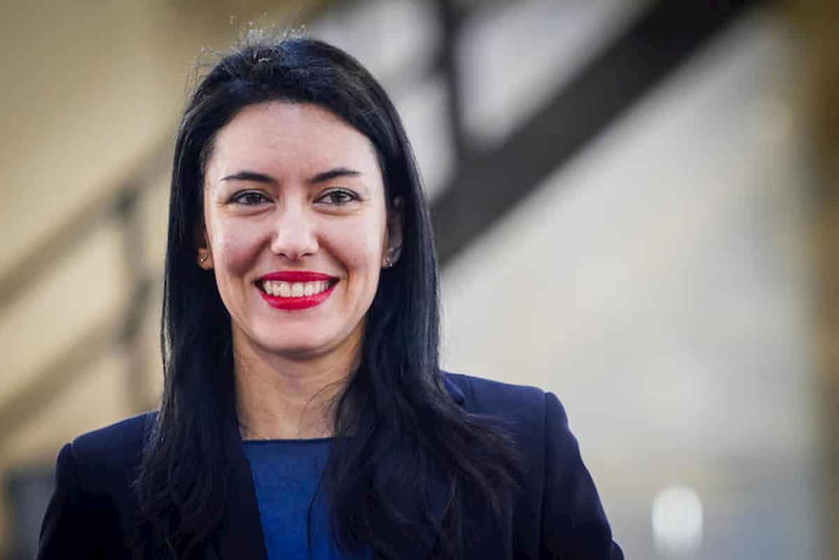 Scuola, il Miur promette 3mila edifici dismessi per gli studenti senza aula (circa un milione)