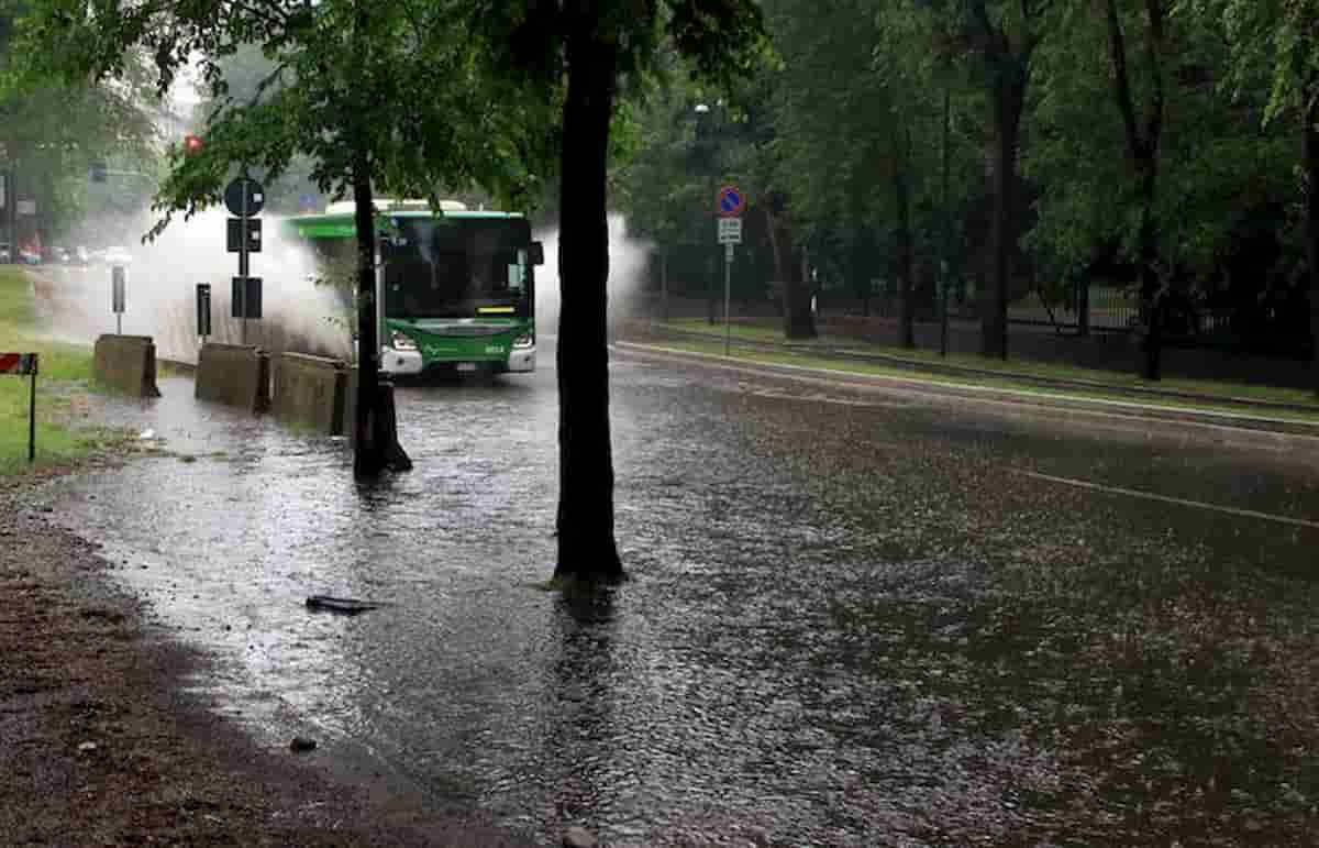 Maltempo Italia giugno: pioggia, vento, freddo, grandine... Altro che estate