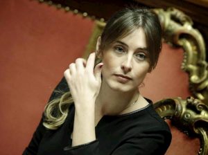 Fake news, caccia alle streghe, in Parlamento Maria Elena Boschi evoca il fantasma di McCarthy