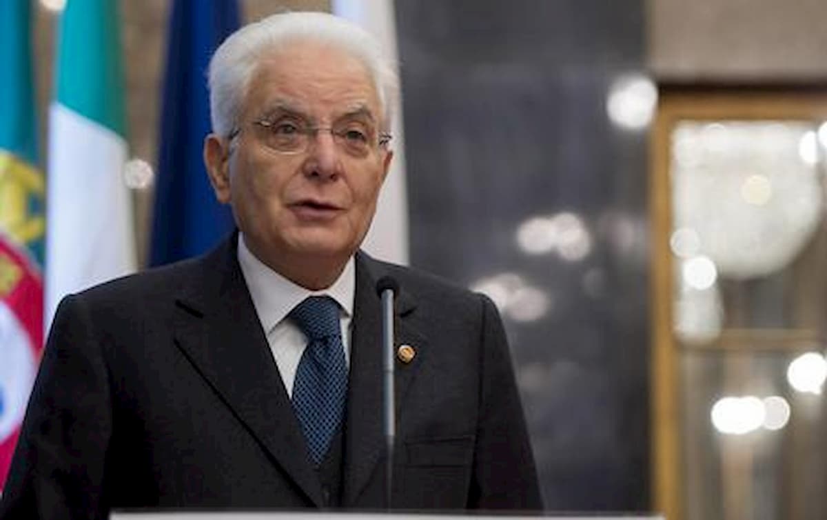 2 giugno, Mattarella: "Le Forze Armate risorsa per l'Italia"