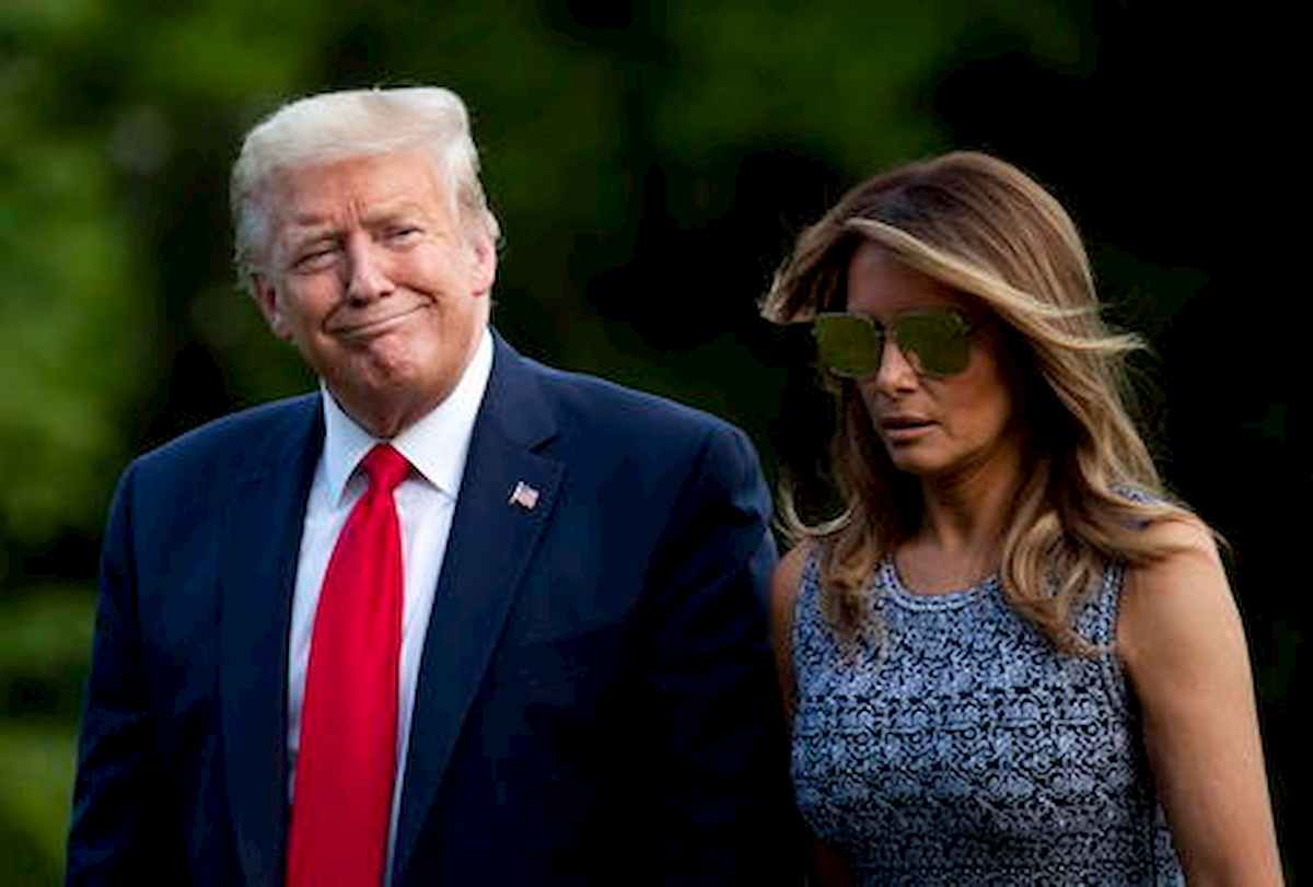 "Melania Trump vuole divorziare da Donald", la tesi dell'ex consigliera dell'ex presidente