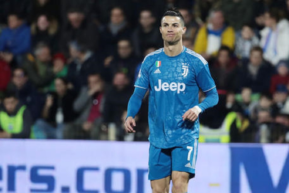 Cristiano Ronaldo, forma fisica fenomenale: si allena 4 ore in più dei compagni