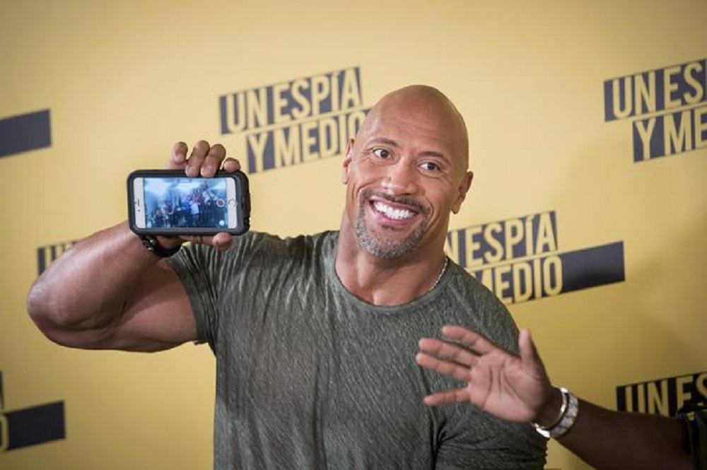 The Rock critica Trump per il caso Floyd. Fan gli chiedono di candidarsi alla Casa Bianca