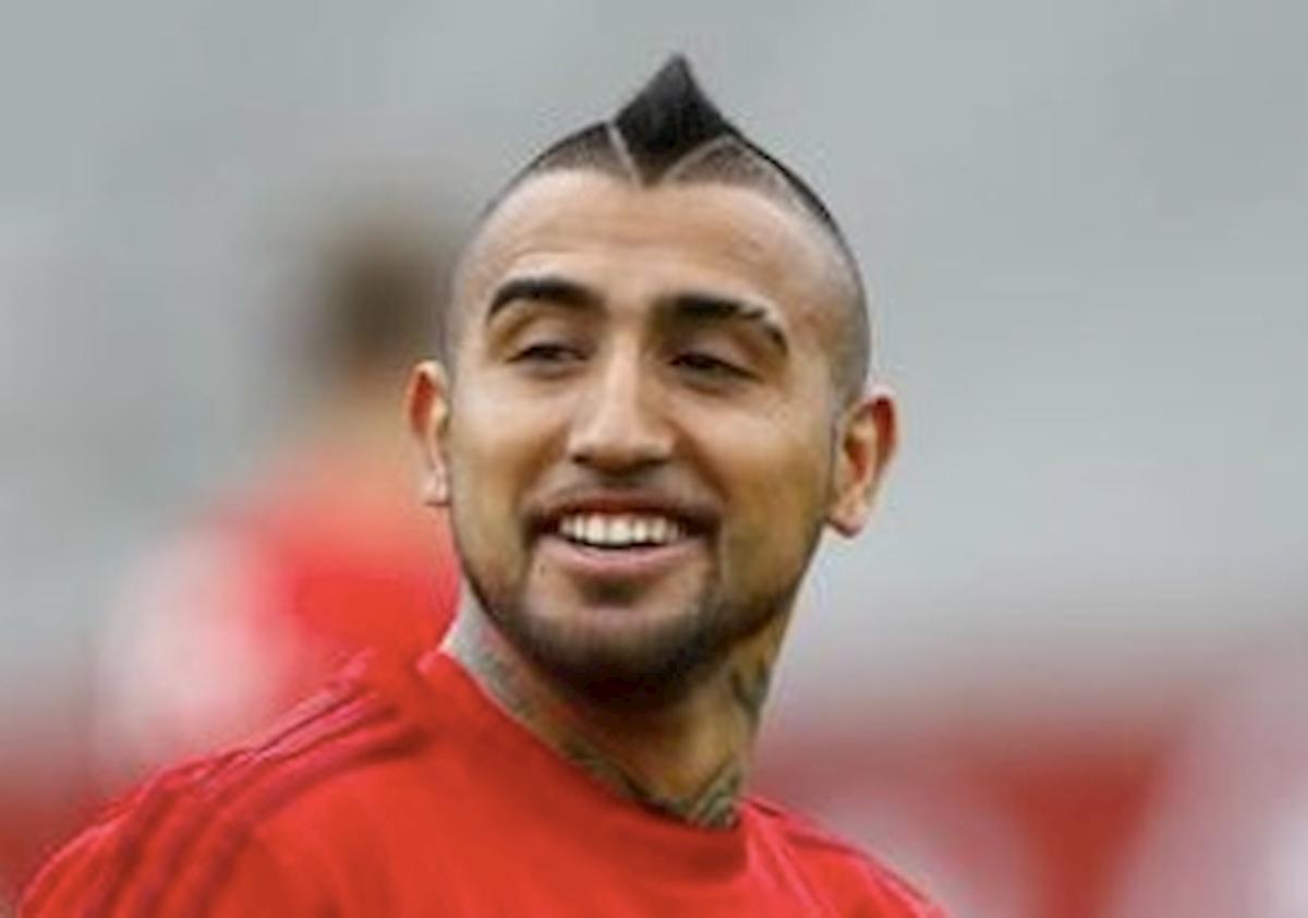 Calciomercato Inter, Vidal si offre: "Conte sa che sono un vincente"