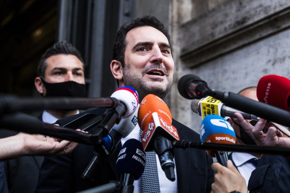 Quarantena Soft calcio, Spadafora: Calciatore positivo? Serve decreto