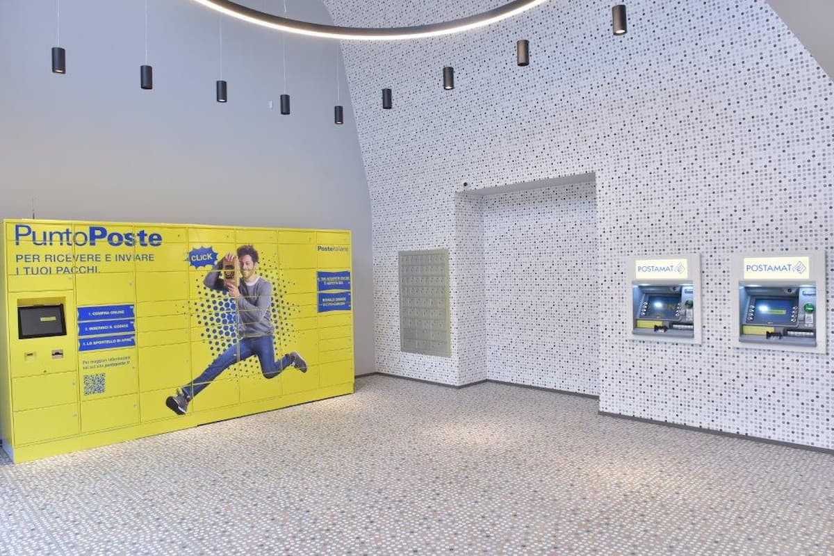 Poste Italiane e Zalando rafforzano la partnership per offrire quasi 20.000 punti di ritiro e resi per l’Italia