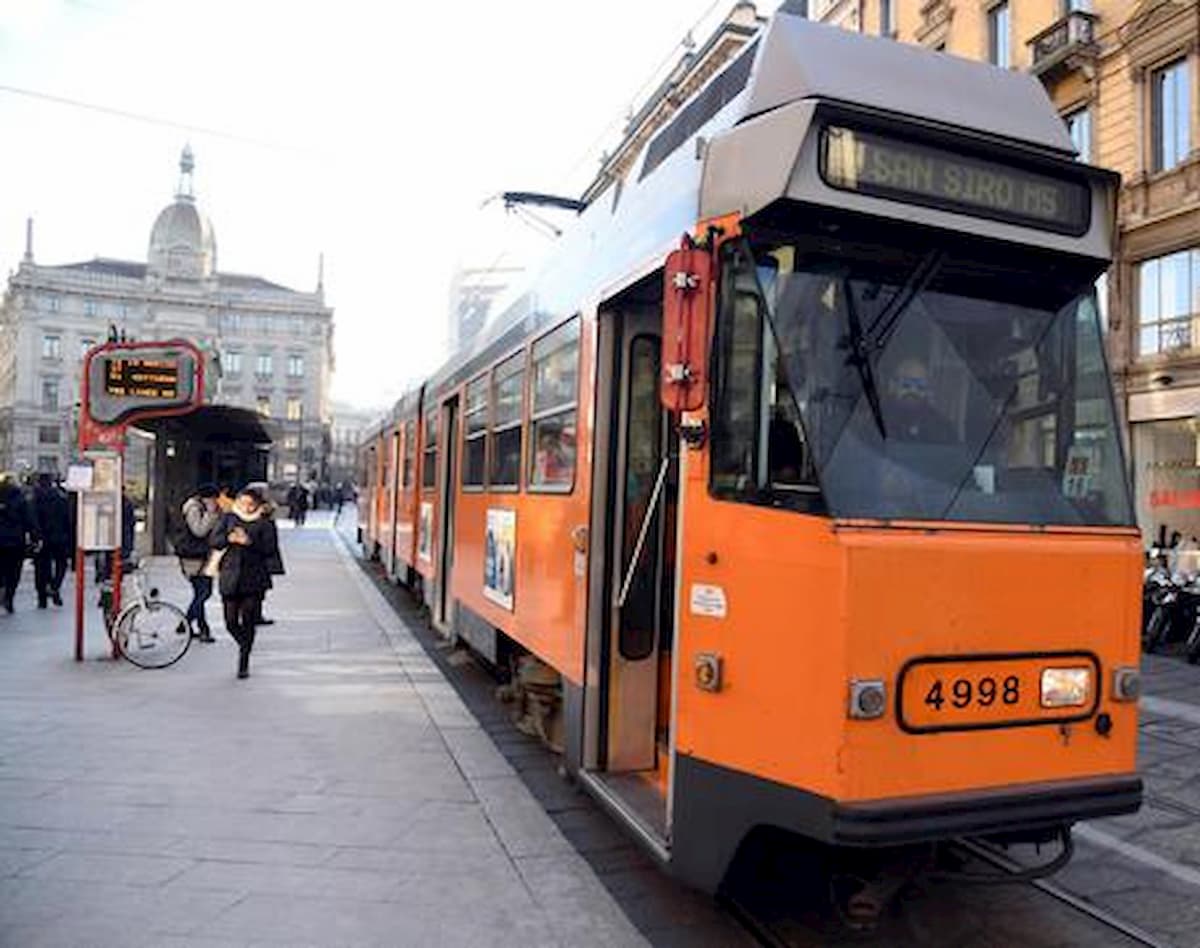 Fase 3 in Lombardia: sui mezzi pubblici al 100%. Sempre con la mascherina