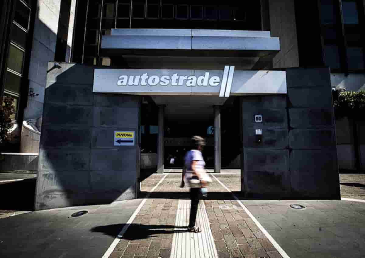 Autostrade, foto Ansa