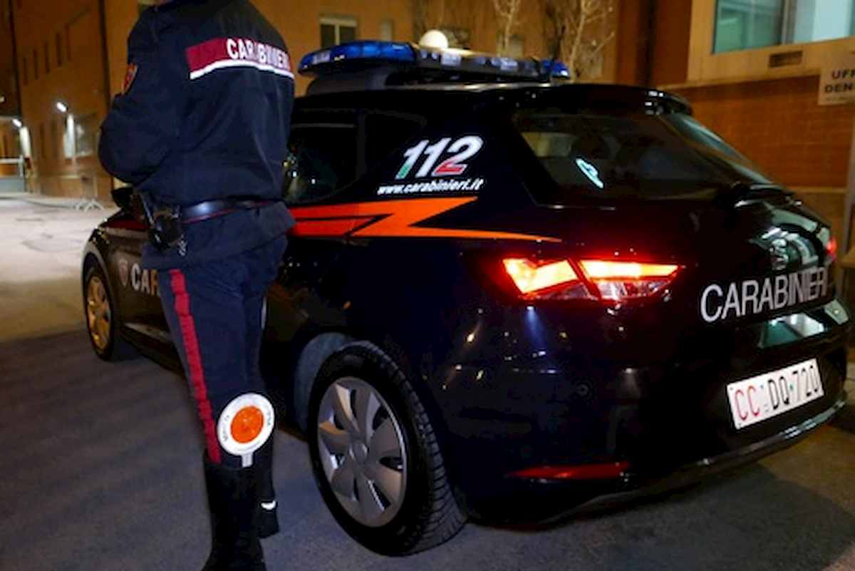 Auto dei crabinieri, foto Ansa