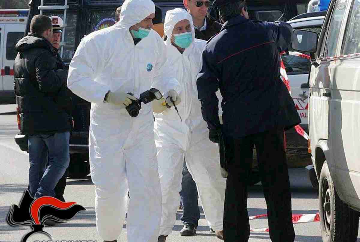 Terni, due adolescenti trovati morti nelle rispettive case