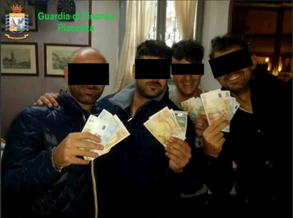 Piacenza (nella foto i carabinieri)e Palamara, male antico dello Stato mal servito,