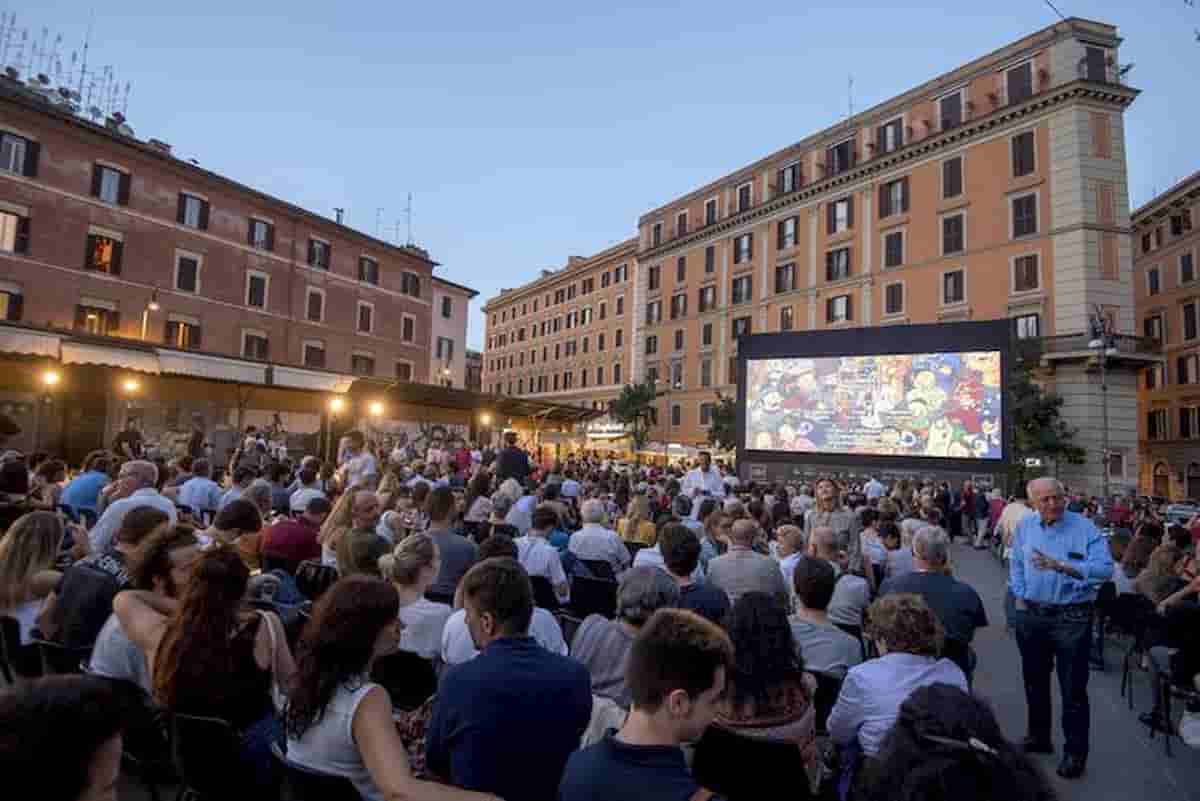 Antitrust contro i distributori di film Anica e Anec: "Boicottano le arene gratuite" (come il Cinema America"